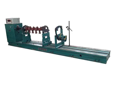 Knife shafts for straw returning machines